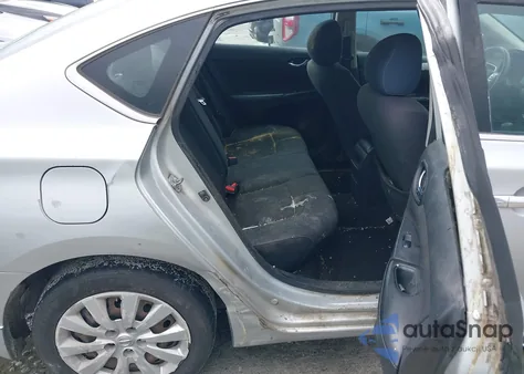 2017 Nissan Sentra S z USA, uszkodzony, nr VIN 3N1AB7AP7HY212126